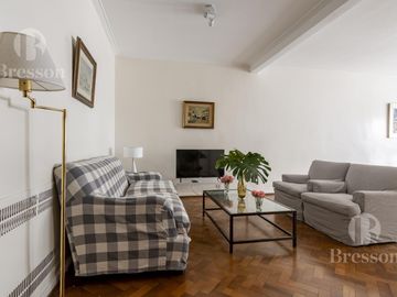 Alvear al 1700- Recoleta