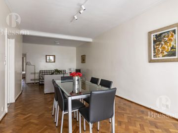 Alvear al 1700- Recoleta