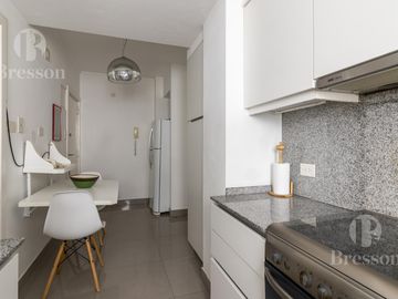 Alvear al 1700- Recoleta