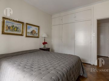 Alvear al 1700- Recoleta