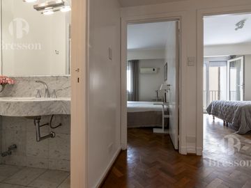 Alvear al 1700- Recoleta