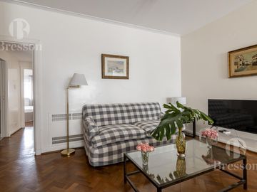 Alvear al 1700- Recoleta