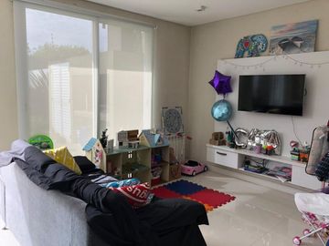 Casa en venta en Bernal Oeste