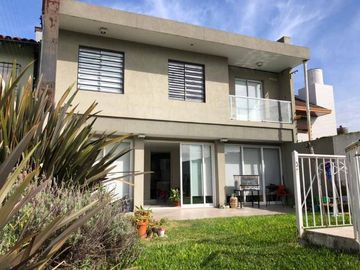 Casa en venta en Bernal Oeste