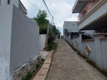 Rumah 1 lantai siap huni non komplek dekat alfamidi super limo