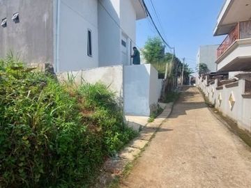 Rumah 1 lantai siap huni non komplek dekat alfamidi super limo