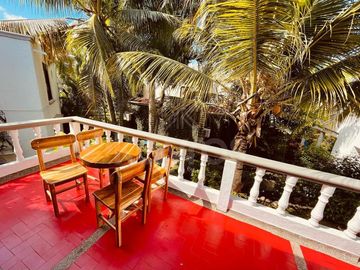 En Venta Cabaña de dos pisos para 12 personas en Tolú