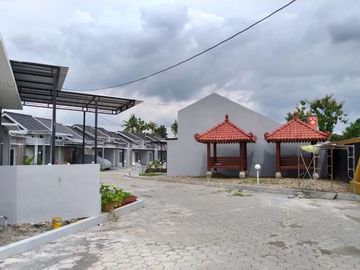 Rumah minimalis siap huni dalam perumahan asri dekat Balong Water park