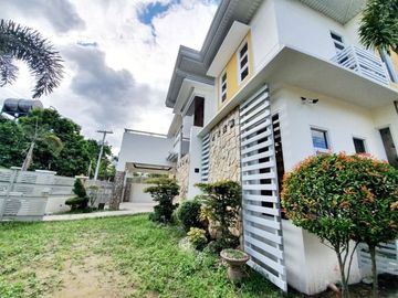 Corner Lot with 5 Bedrooms for SALE in Angeles City Near SM Clark