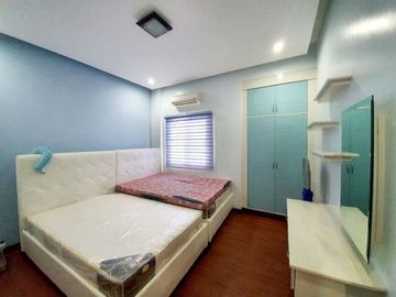 Corner Lot with 5 Bedrooms for SALE in Angeles City Near SM Clark
