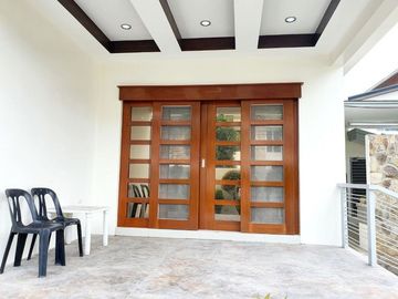 Corner Lot with 5 Bedrooms for SALE in Angeles City Near SM Clark