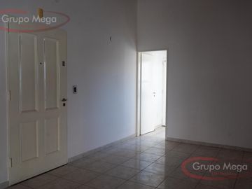 PH 3 amb excelente - con 2 patios parrilla- Villa Gral.Mitre