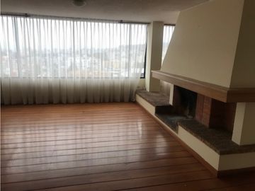 Venta de Exclusivo Departamento en el Quito Tenis de 277 m².