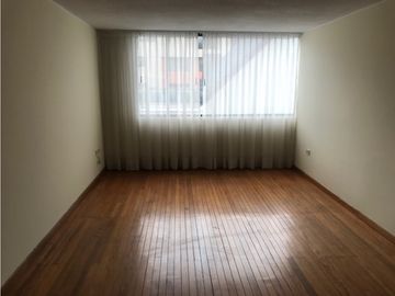 Venta de Exclusivo Departamento en el Quito Tenis de 277 m².