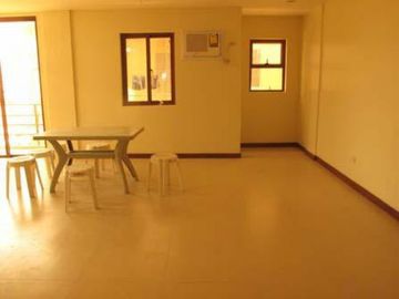 Townhouse in West Kamias Quezon City For