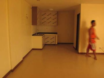 Townhouse in West Kamias Quezon City For