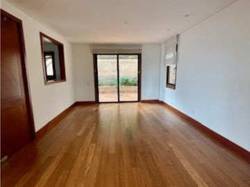 Arriendo y venta casa Bosque Medina 420 m2 Terrazas 30 m2