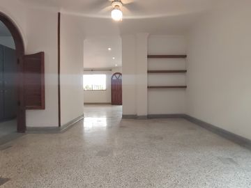 casa en venta en la playa. Cod V27408