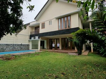 RUMAH 3 UNIT / PRIVATE COMPOUND at Jl KEMANG RAYA, JAKSEL