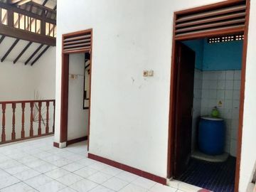 5 Bedroom House for sale