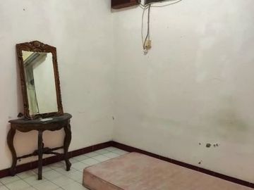 5 Bedroom House for sale