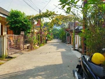 5 Bedroom House for sale