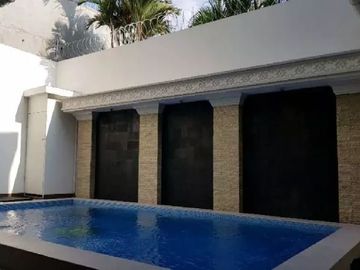 RENTAL Rumah Baru Renovasi di Kemang Utara IV,5BR siap huni!