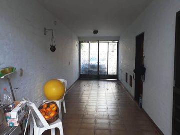 Chalet en venta en El Palomar