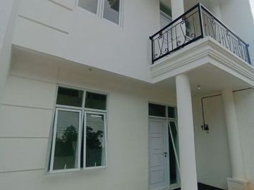 Rumah Mewah 2LT Harga 1LT di Cinunuk, Bandung Timur Mulai 590 Jutaan dkt GRIYA
