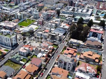 EN VENTA CASA URBANIZACION ORQUIDEAS DEL NORTE