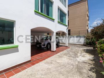 EN VENTA CASA URBANIZACION ORQUIDEAS DEL NORTE