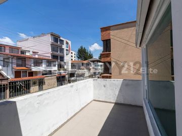 EN VENTA CASA URBANIZACION ORQUIDEAS DEL NORTE