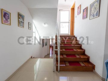 EN VENTA CASA URBANIZACION ORQUIDEAS DEL NORTE