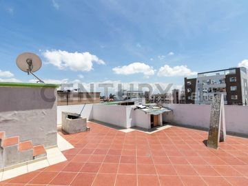 EN VENTA CASA URBANIZACION ORQUIDEAS DEL NORTE