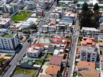 EN VENTA CASA URBANIZACION ORQUIDEAS DEL NORTE
