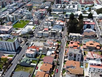 EN VENTA CASA URBANIZACION ORQUIDEAS DEL NORTE