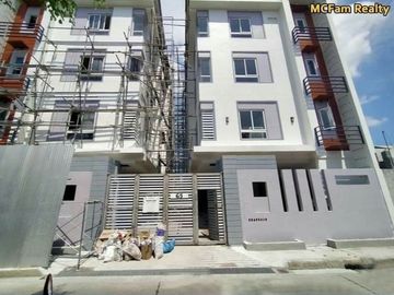 Townhouse in Quezon City - Don Antonio Heights