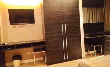 Condominium 1 Bedroom: 1 Bedroom Condo For Sale in One Shangri-La Place Ortigas Center Mandaluyong City