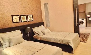 Condominium 1 Bedroom: 1 Bedroom Condo For Sale in One Shangri-La Place Ortigas Center Mandaluyong City
