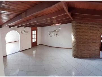 Casa en venta, sector  puente 2 Autopista Gral. Rumiñahui