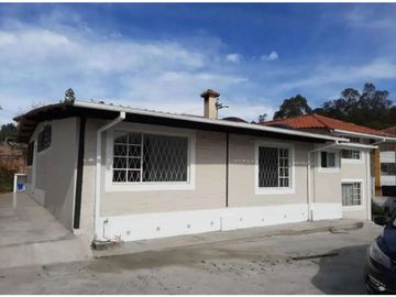 Casa en venta, sector  puente 2 Autopista Gral. Rumiñahui