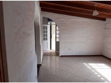 Casa en venta, sector  puente 2 Autopista Gral. Rumiñahui