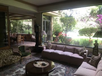 Residencia en Venta en el Condominio El Bosque!!