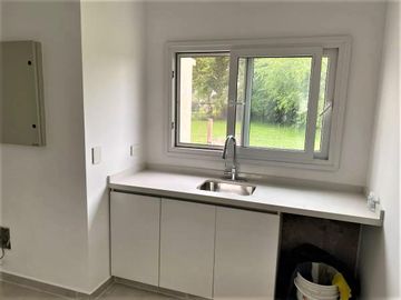 Exelente Casa En Venta Con Piscina
