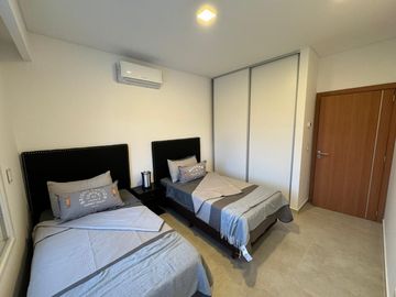 Exelente Casa En Venta Con Piscina