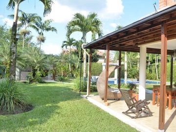 casa condominio en venta en pance. Cod V12270