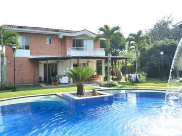 casa condominio en venta en pance. Cod V12270