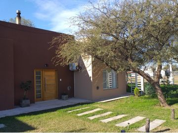 IMPECABLE QUINTA EN TOAY