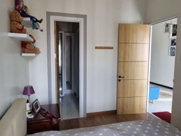 Rumah cantik full renovasi 2 lantai di Benda pamulang
