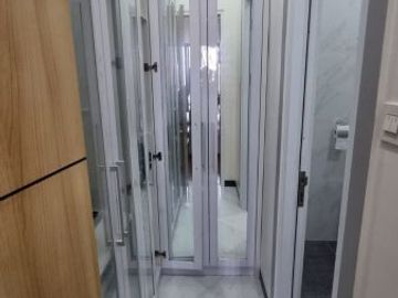 Rumah cantik full renovasi 2 lantai di Benda pamulang